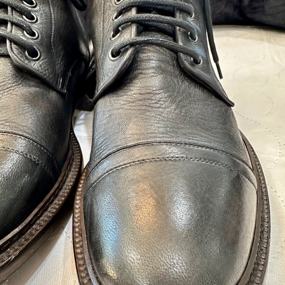 Black lace up boots size 9 - Picture 10 of 16